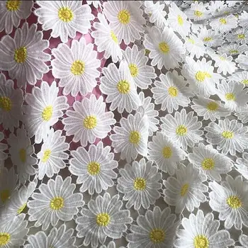1Yard Elegantné Veľké Kvetinové Daisy Výšivka Biela francúzskej Čipky Guipure Afriky Tylu Textílie Kábel Čipky Textílie Na Svadby Dentelle