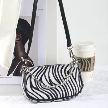 ženy 2021 nové módne trendy zebra vzor reťazca taška malá Bageta, tašky, ramenný messenger taška Vysokej kvality usne taška